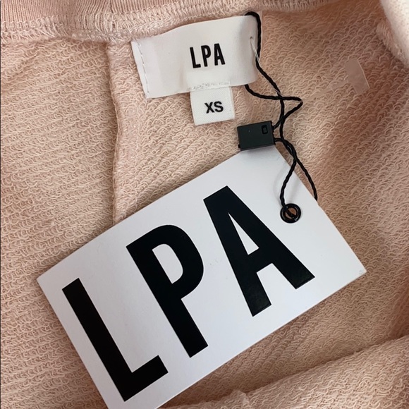 LPA Rose Shorts in Coral Size XS Drawstring waist - Picture 6 of 15